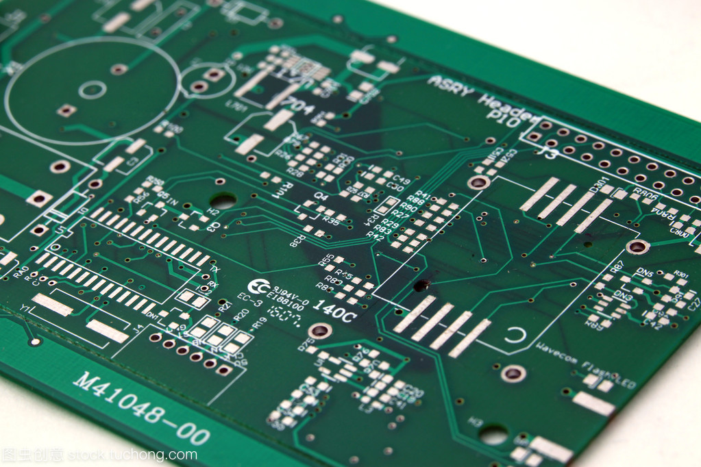 電子元器件設計 從基礎理論到創新前沿